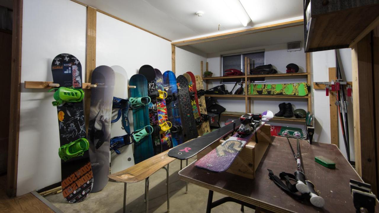 Myoko Powder Hostel Экстерьер фото