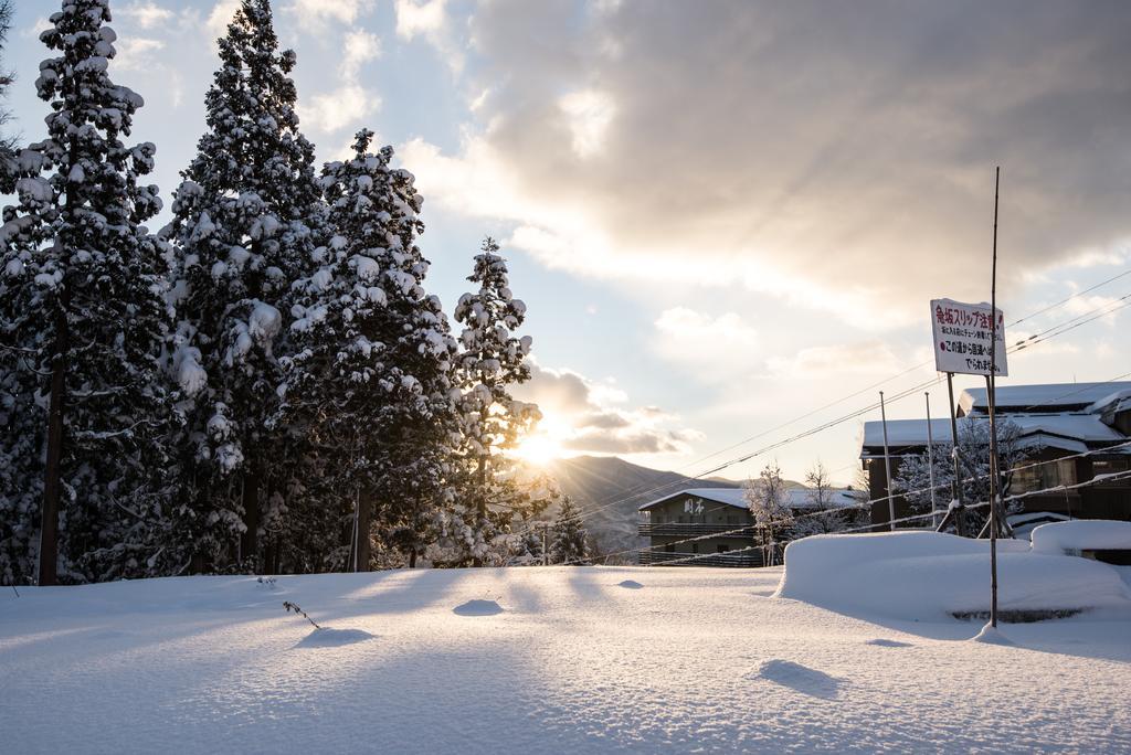 Myoko Powder Hostel Экстерьер фото